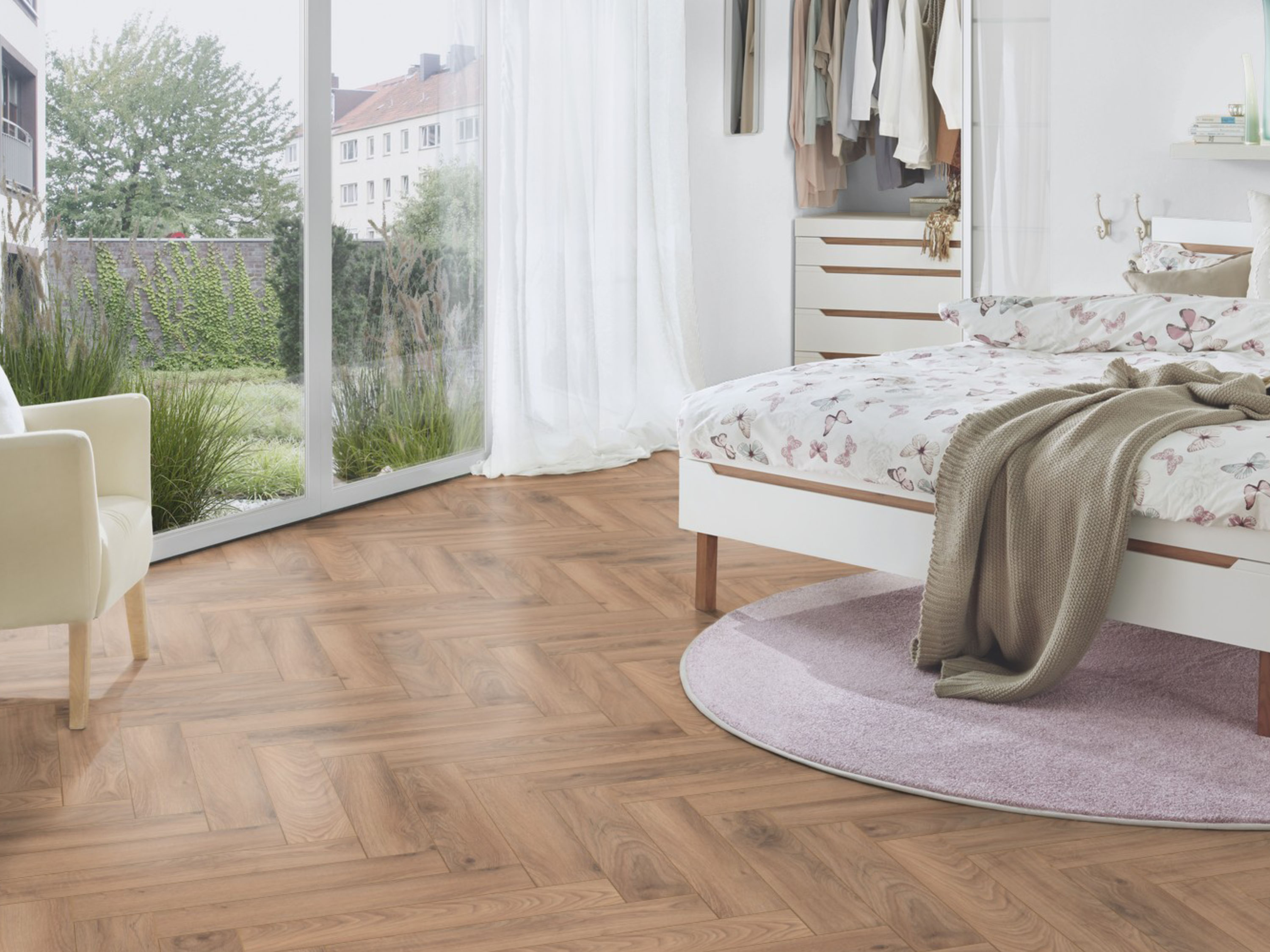 Laminatboden KronoOriginal® Herringbone - Historic Oak 5947 - 8 mm Stark - Fischgrät-Laminat