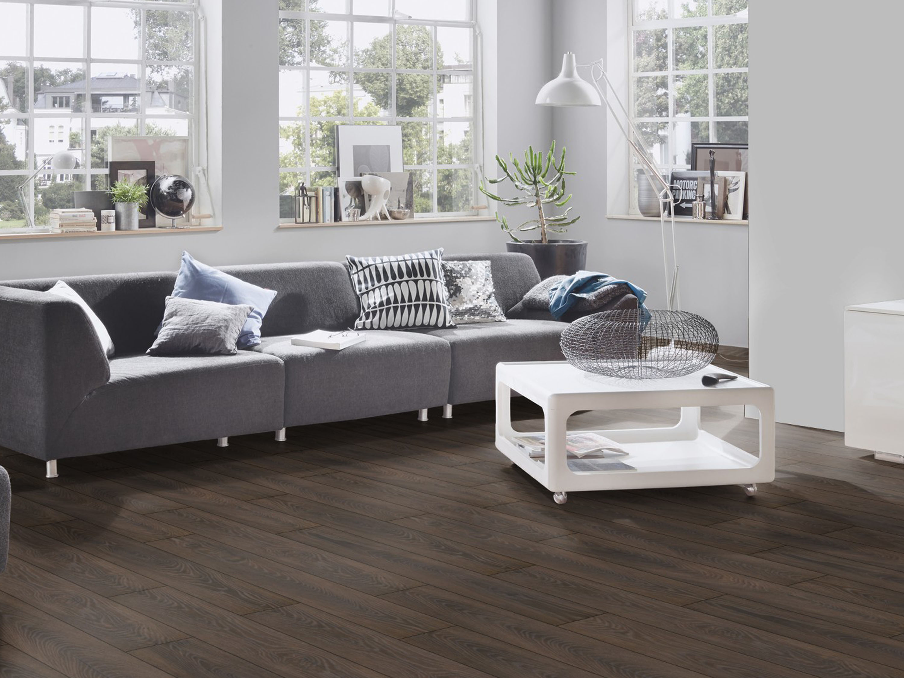 Espresso Carpenter Oak K479 Landhausdiele Laminat mit Fase Atlantic 10 - mit MO.RE KronoOriginal